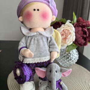 Interjöörinukk "Eleonora"